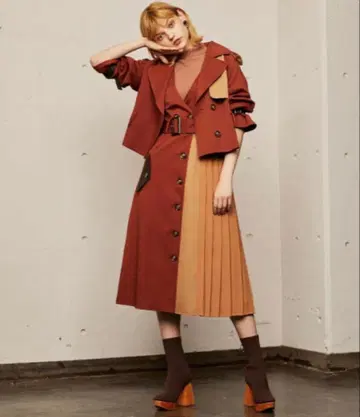 REDYAZEL 트렌치 민소매 원피스 x 숏 자켓 세트