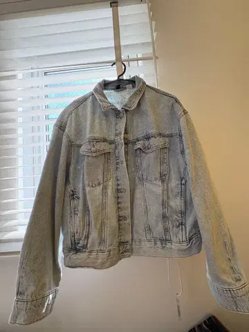 라이트 블루 데님 자켓