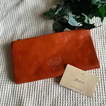 새상품 다코타 사용하기 좋은 이탈리아제 소가죽 장지갑