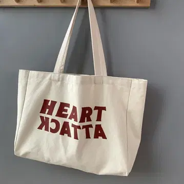 HEART ATTACK 에코백 베이지