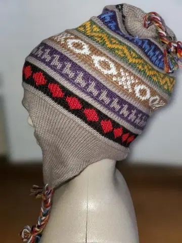 페루산 알파카 귀도리 달린 모자 (리버서블)