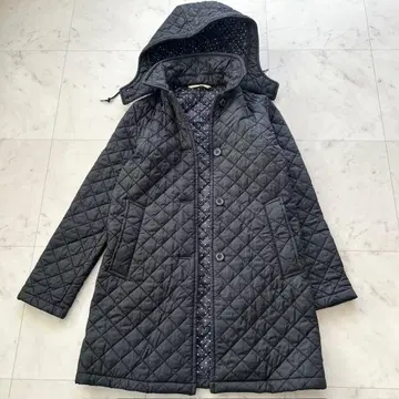 트래디셔널 웨더웨어 퀼팅 코트 안감 도트 새상품급 34