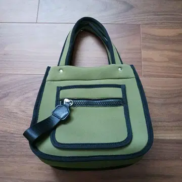 Pueblo 구매, 핸드백