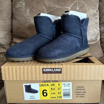 최종 가격 인하 Kirkland 네이비 어그 부츠 23cm 새상품 미사용