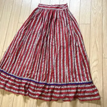 70년대 꽃무늬 롱 스커트 산길 테이프