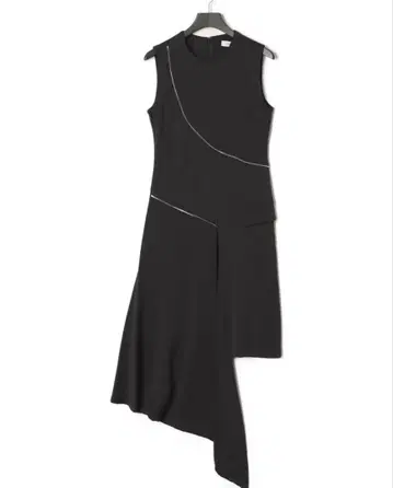 CoSTUME NATIONAL 비대칭 슬리브리스 원피스 38