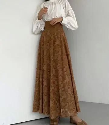 Louere 샤기 하이웨스트 플레어 스커트