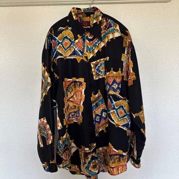 ECRU MOON 추상 무늬 긴팔 셔츠