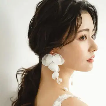 Bride me 귀걸이 브라이덜 꽃