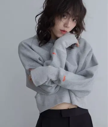 로고 자수 숏 기장 트레이닝복