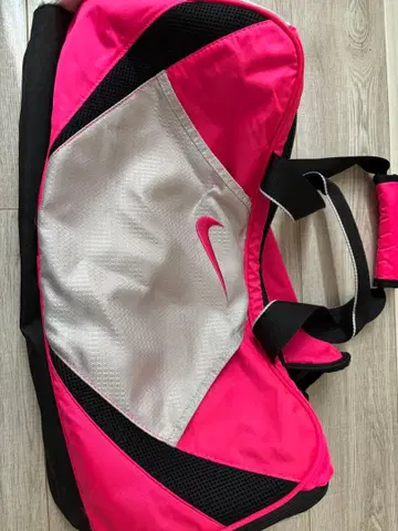 나이키 보스턴 백 핑크