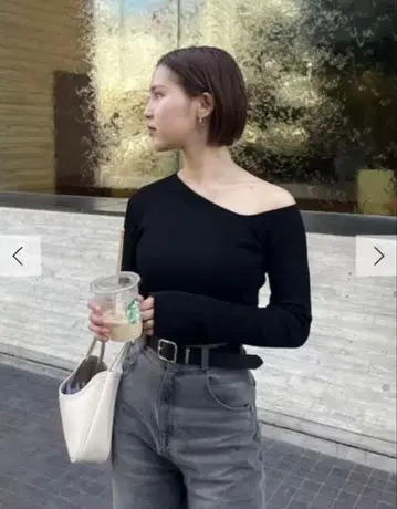 Lagunamoon 오프숄더 블랙 니트 긴팔