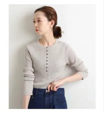 3x3 리브 헨리넥 풀오버 이에나 내추럴