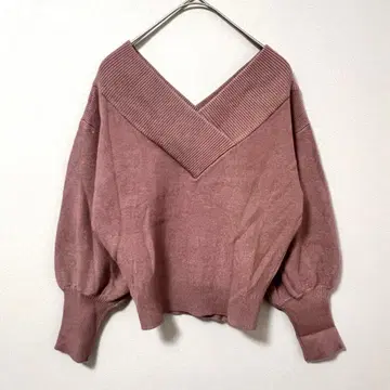 duzzlin V넥 니트 핑크 베이지 볼륨 소매 F 크롭 기장