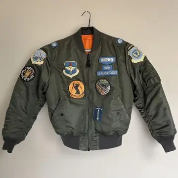 ALPHA INDUSTRIES MA-1 플라이트 자켓 (시착만 한 상품)