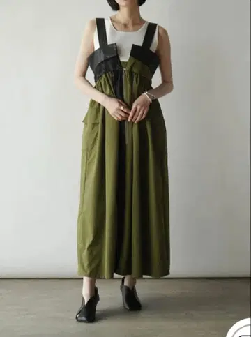 정가 19000엔 야마다야 라디에이트 오버롤 스커트