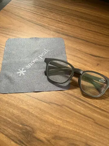 JINS x Snow Peak Rubber SUNGLASSES