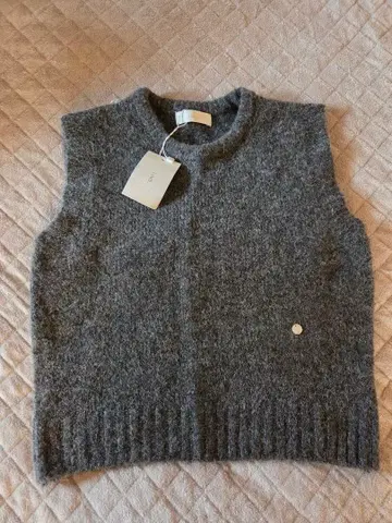 LOEIL 그레이 니트 베스트