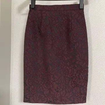 PINKY&DIANNE 버건디 레이스 타이트 스커트