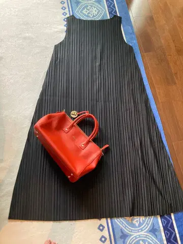 훌라 FULRA 오렌지 가죽 핸드백 중형