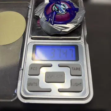 베이블레이드 x 샤크 스케일 블레이드만