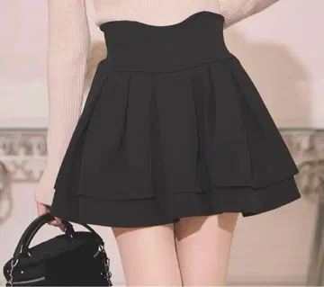 미셸 마카롱 슬림 레그 스커트 S 사이즈