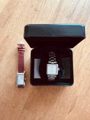 FURLA 손목시계 2세트