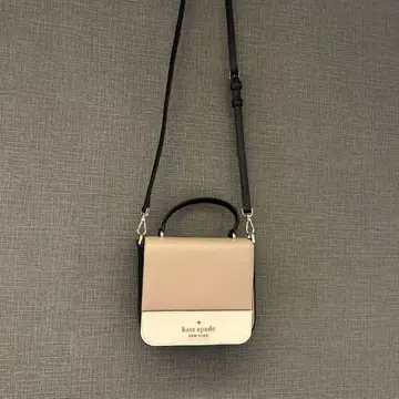 케이트 스페이드 숄더백 핑크 베이지와 화이트