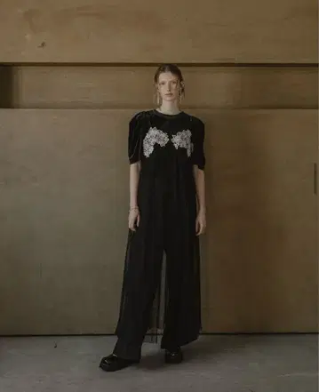 에토유니 베일 포멀 드레스 L 사이즈 2025 신상