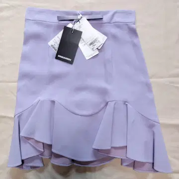 미사용 DSQUARED2 플레어 스커트 라벤더