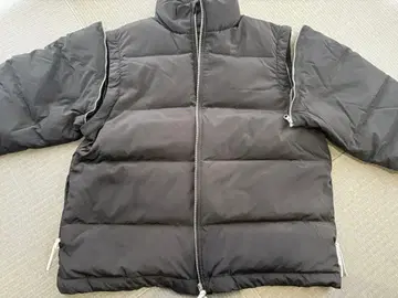 LIBEIRO 블랙 다운 베스트