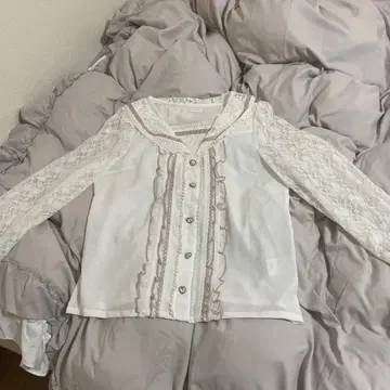 LIZLISA 블라우스