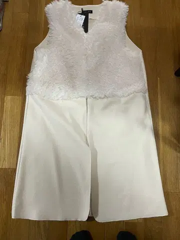 TRUBE 아이보리 베스트 M