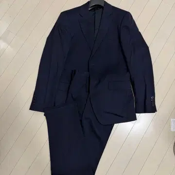 유니클로 프리미엄 울 수트 네이비