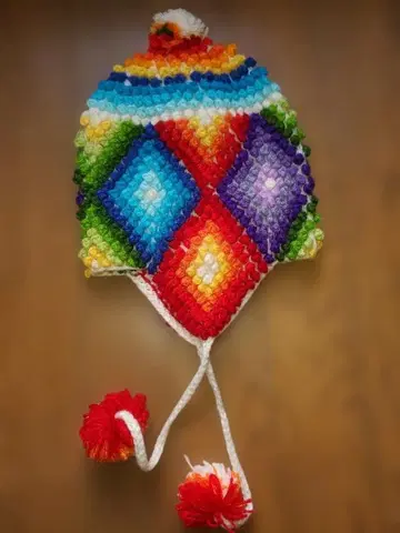 페루산 알파카 귀도리 달린 모자