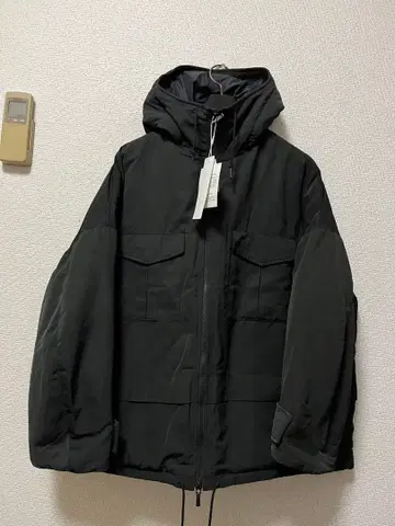 화이트 마운티니어링 x 유니클로 하이브리드 다운 오버 후드티 / XL