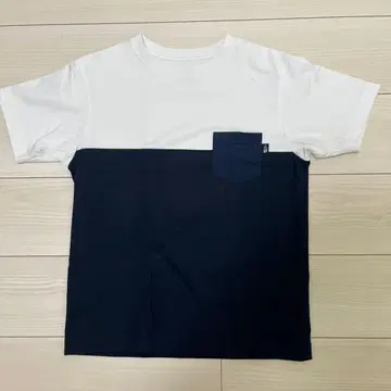 THE NORTH FACE 포켓 부착 티셔츠 S