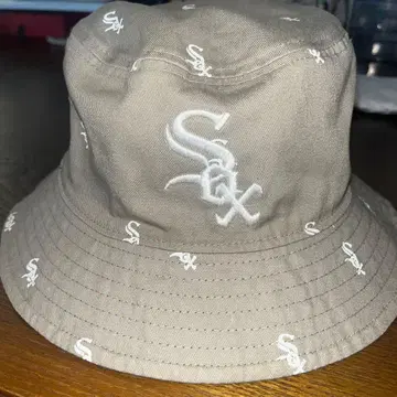 화이트 양말 버킷햇 2종 세트