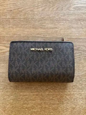 MICHAEL KORS 접이식 지갑 모노그램