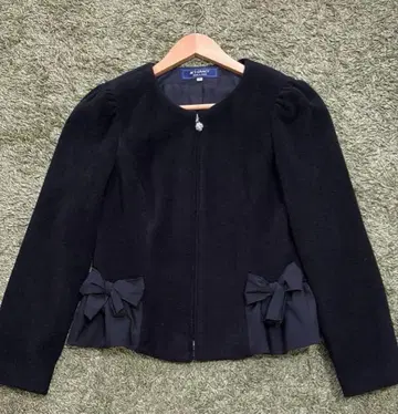 새상품급 엠즈 그레이시 까멜리아 더블 지퍼 울 노카라 자켓