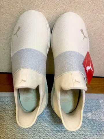 미사용 새상품 푸마 SOFTRIDE 하모니 EASE IN 23.5cm