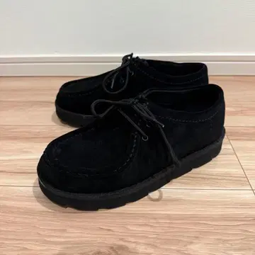 Clarks 클락스 Meare Walla / 남성용 메아 와라 스웨이드