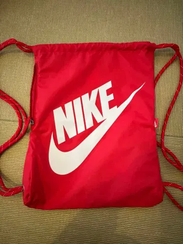 NIKE 냅색 레드