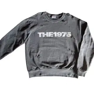 THE1975 데미지 가공 크루넥 트레이닝복