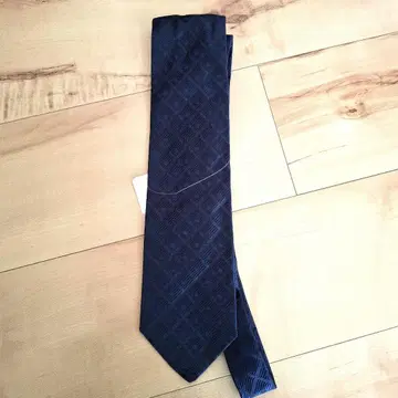 byblos 네이비 실크 넥타이