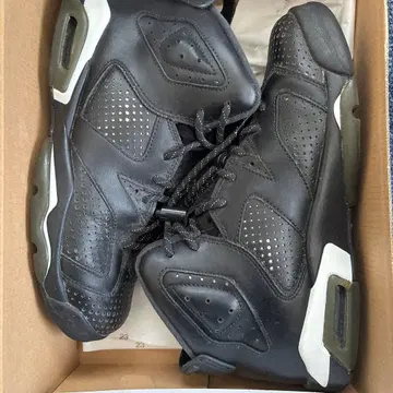 JORDAN 6 (blackcat) 24.5cm