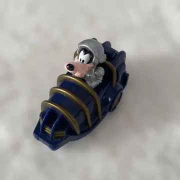 디즈니 구피 완구 자동차