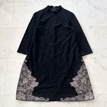 쿨 레어 KOOS 자수 레이스 원피스 하이넥 블랙 40