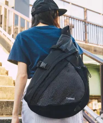 Unblend 슬링백 원 숄더백 y2k