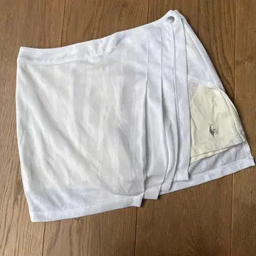 화이트 메쉬 골프 스커트 르꼬끄